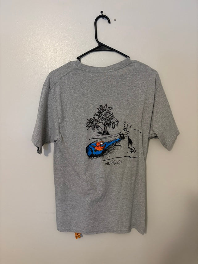Pirana Joe Jamaica Graphic Tee – Gray (Men’s Medium)